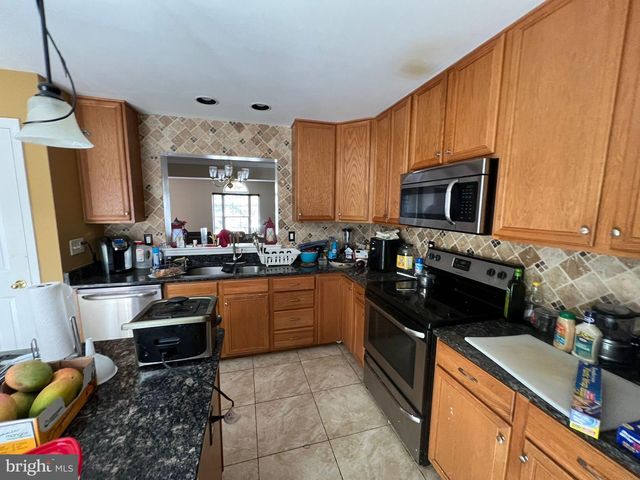 2089 BUELL DR, Frederick, MD 21702