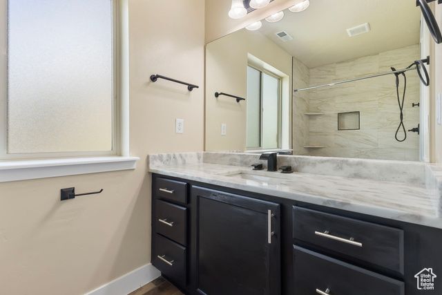 642 E CENTER ST, Pleasant Grove, UT 84062