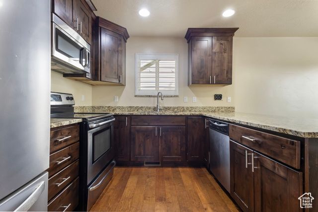 642 E CENTER ST, Pleasant Grove, UT 84062