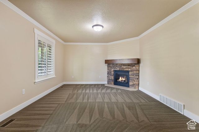 642 E CENTER ST, Pleasant Grove, UT 84062