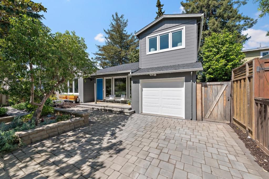 Image 2 of property listing at 931 Peggy Lane, Menlo Park, CA 94025