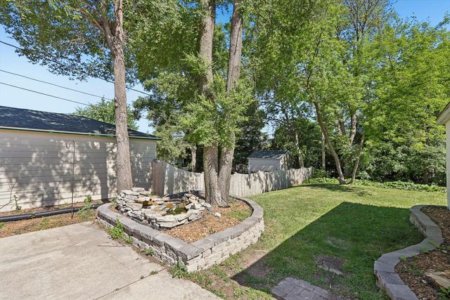 418 Harrison AVENUE, Waukesha, WI 53186