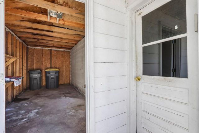 418 Harrison AVENUE, Waukesha, WI 53186