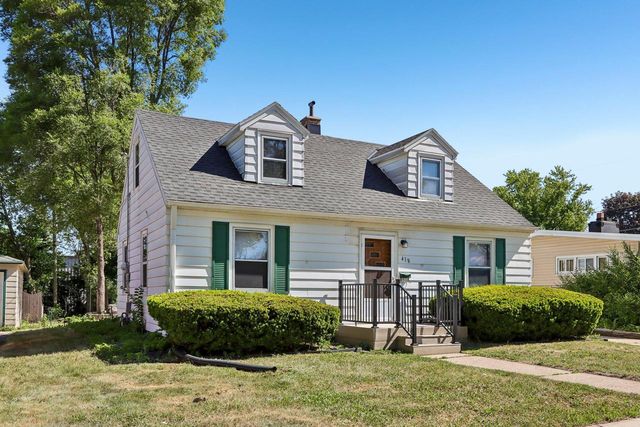 418 Harrison AVENUE, Waukesha, WI 53186