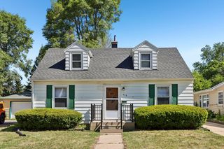 418 Harrison AVENUE, Waukesha, WI 53186