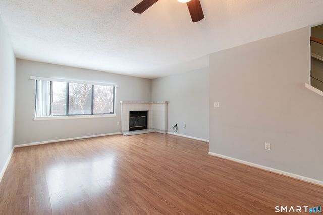 255 Monticello Drive 255, Branford, CT 06405