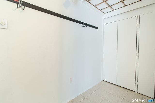 255 Monticello Drive 255, Branford, CT 06405