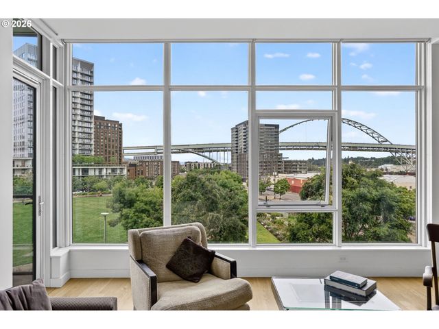 949 Nw OVERTON St 512, Portland, OR 97209