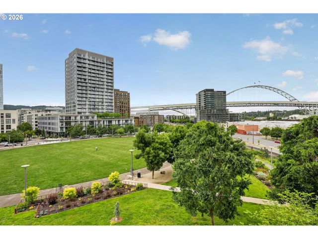 949 Nw OVERTON St 512, Portland, OR 97209