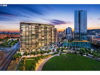 949 Nw OVERTON St 512, Portland, OR 97209
