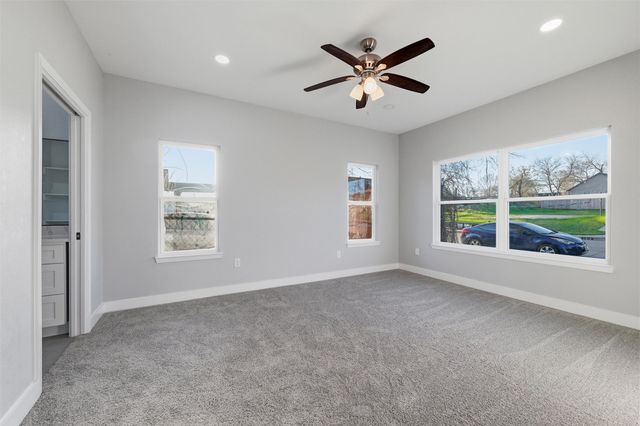 1315 Bessie Street, Fort Worth, TX 76104
