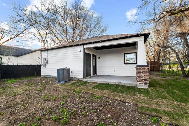 1315 Bessie Street, Fort Worth, TX 76104