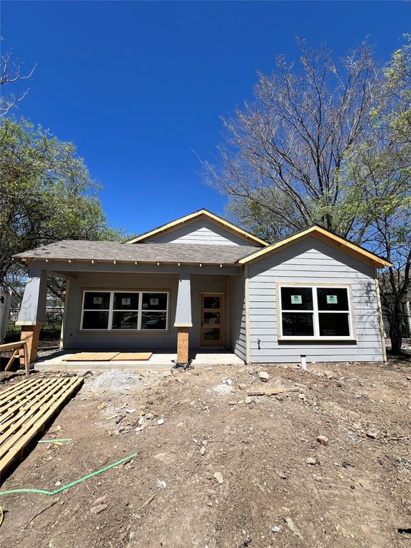 1315 Bessie Street, Fort Worth, TX 76104
