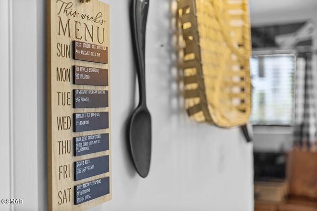 685 River Rd, Gatlinburg, TN 37738