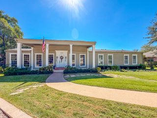3030 Old Jacksonville, Tyler, TX 75701