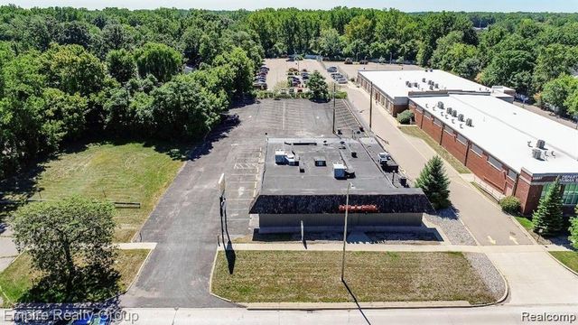 25621 ECORSE Road, Taylor, MI 48180