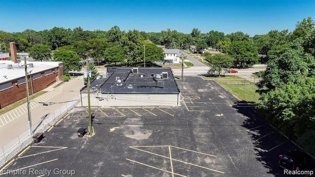 25621 ECORSE Road, Taylor, MI 48180