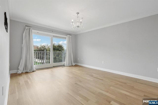 66 Lydia, Guttenberg, NJ 07093