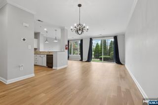 66 Lydia, Guttenberg, NJ 07093