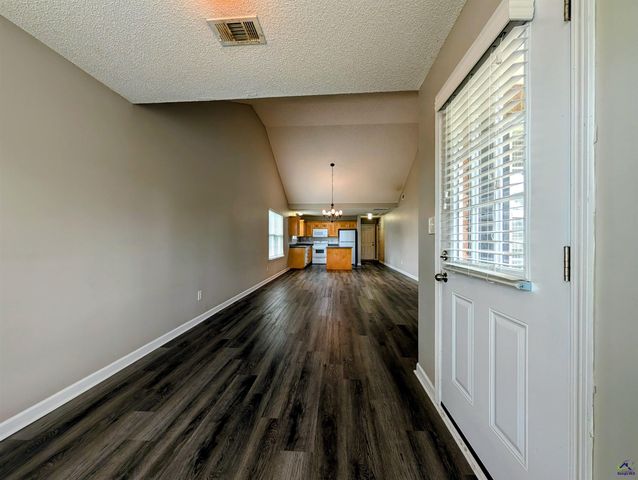 107 North Pointe Drive, Centerville, GA 31028