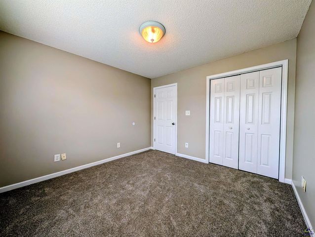 107 North Pointe Drive, Centerville, GA 31028