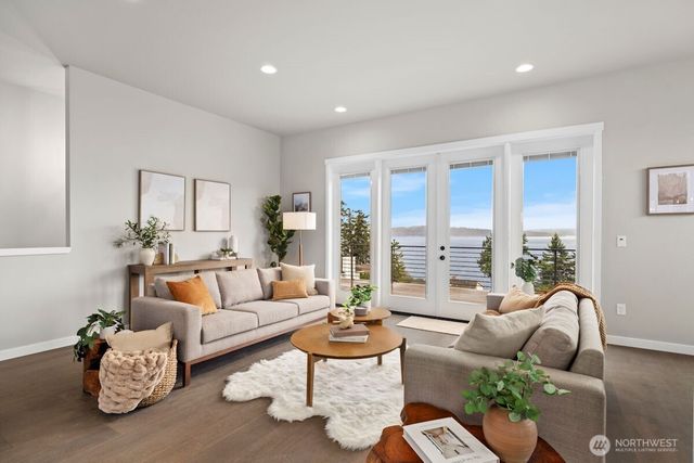 2218 Cleven Park Road, Camano Island, WA 98282