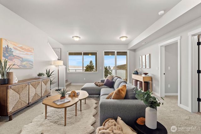 2218 Cleven Park Road, Camano Island, WA 98282