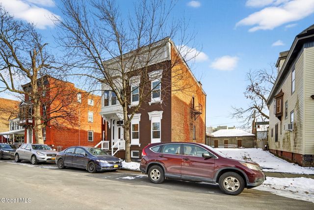 1428 1st Avenue, Watervliet, NY 12189