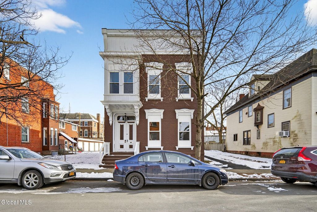 1428 1st Avenue, Watervliet, NY 12189