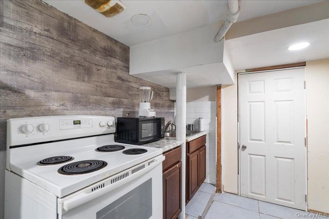 1034 Winthrop Street, Brooklyn, NY 11212