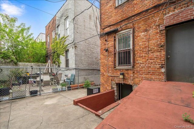 1034 Winthrop Street, Brooklyn, NY 11212