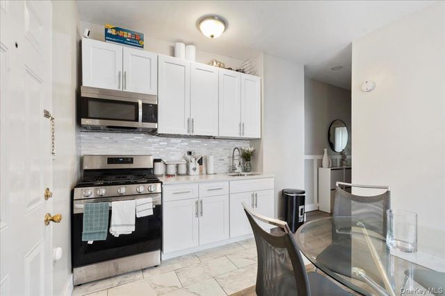 1034 Winthrop Street, Brooklyn, NY 11212