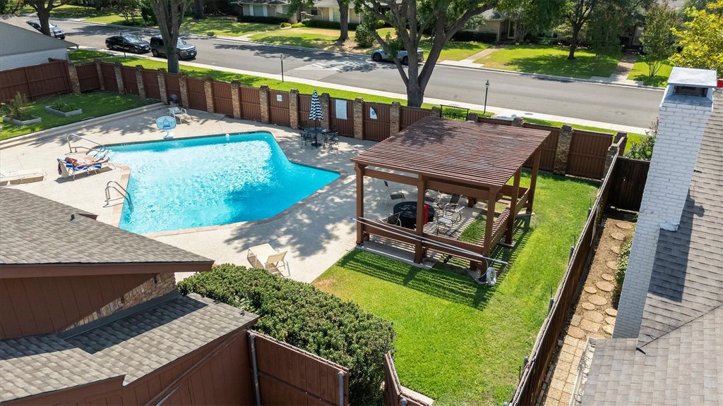 3741 Weeburn Drive, Dallas, TX 75229 — exterior