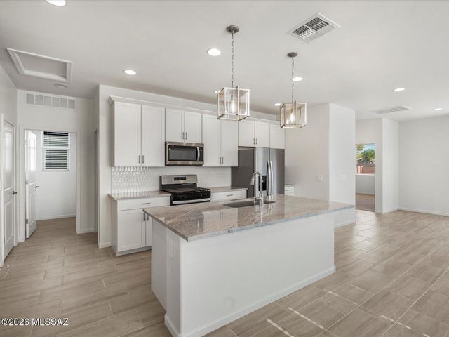 12700 N Fire Brand Street, Marana, AZ 85658