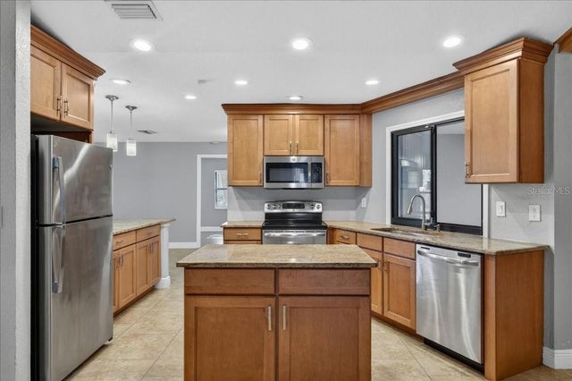 2883 MANDARIN PLACE, Palm Harbor, FL 34684