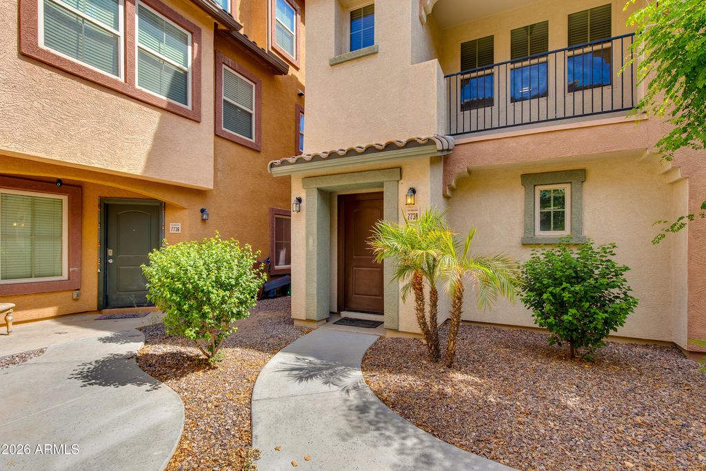 7738 W PIPESTONE Place, Phoenix, AZ 85035 — photo 2