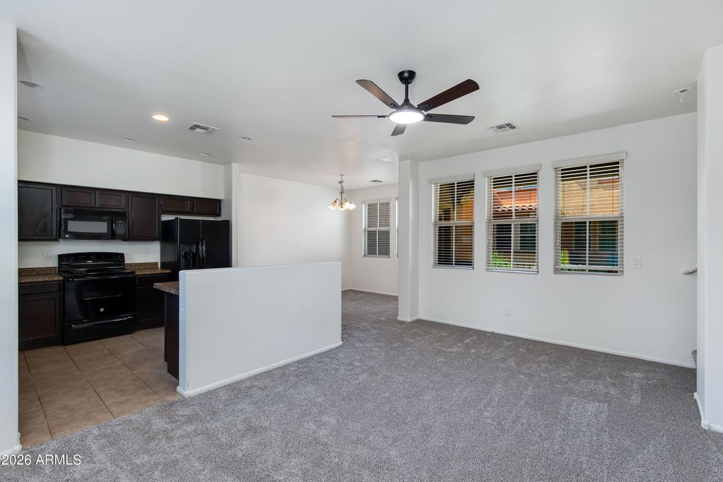 7738 W PIPESTONE Place, Phoenix, AZ 85035 — photo 5