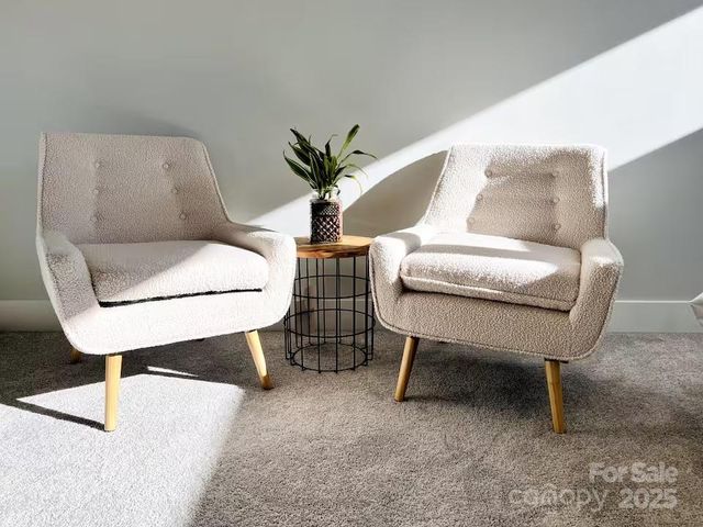 1061 Riverside Drive, Asheville, NC 28804