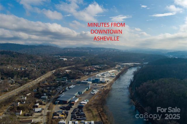 1061 Riverside Drive, Asheville, NC 28804