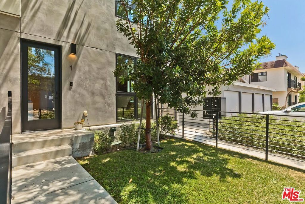 4180 Duquesne Avenue 1, Culver City, CA 90232 — photo 4