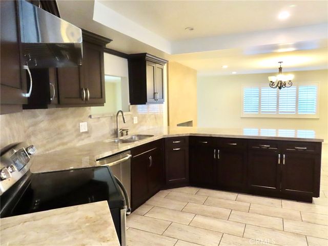 9872 Edmore, Sun Valley, CA 91352