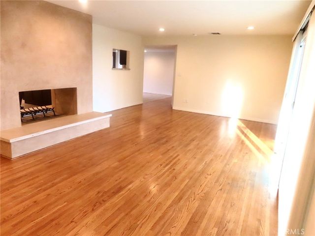 9872 Edmore, Sun Valley, CA 91352