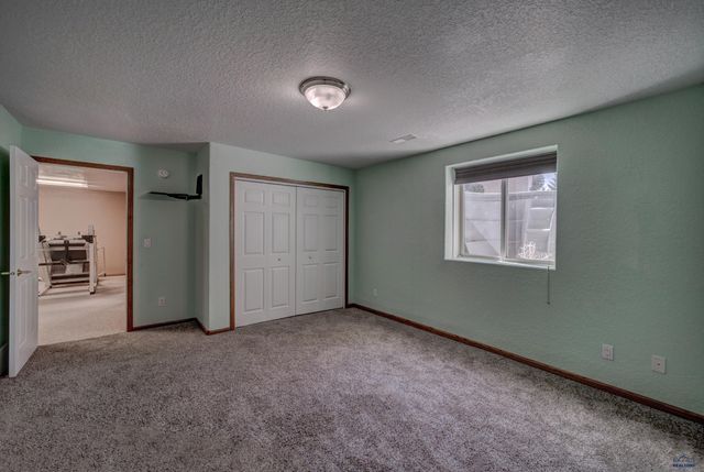 3459 WILLOWBEND RD, Rapid City, SD 57703
