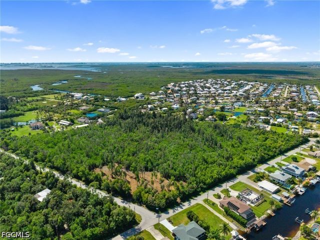 5801 Park RD, Fort Myers, FL 33908