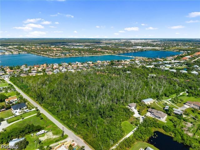 5801 Park RD, Fort Myers, FL 33908
