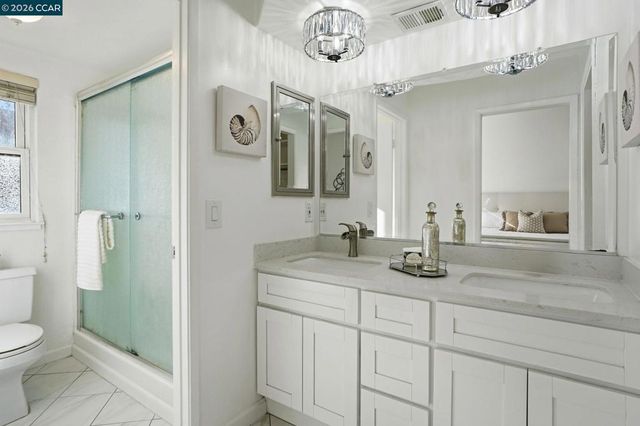 1255 Detroit Ave 3, Concord, CA 94520