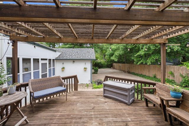 2313 S George Washington Boulevard, Wichita, KS 67218