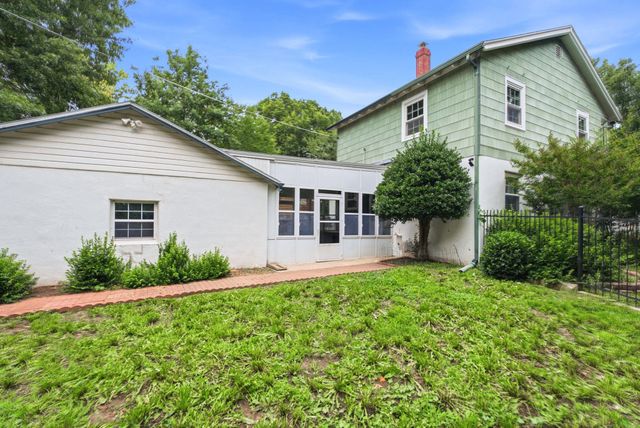 2313 S George Washington Boulevard, Wichita, KS 67218