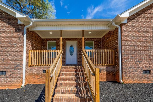 721 Gist Street, Woodruff, SC 29388