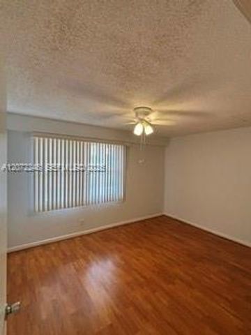901 SW 128th Avenue 414E, Pembroke Pines, FL 33027